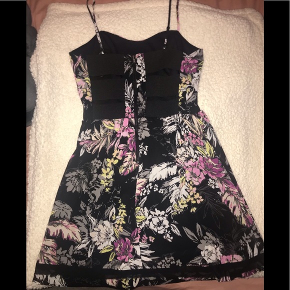 Princess Vera Wang Black Floral Dress - Picture 5 of 6